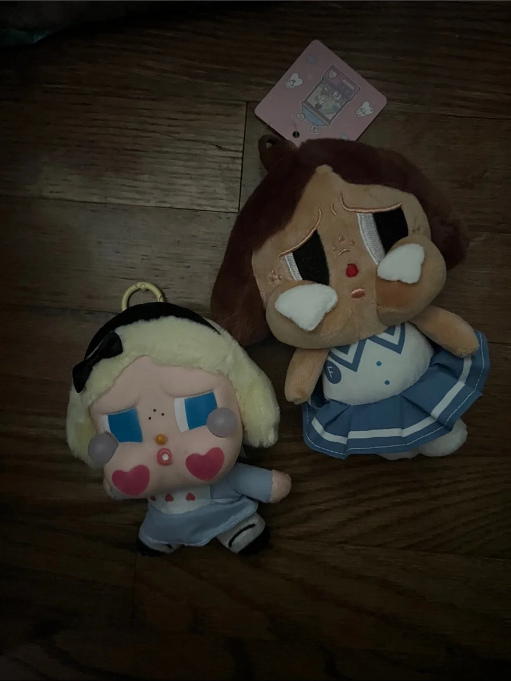 Cry baby keychains (2)